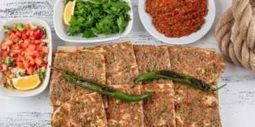 masterchef-all-star-civikli-pide-nasil-yapilir-kayseri-develi-civikli-pide-tanimi-icin-gerecler-2mQQfI8J.jpg
