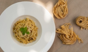 masterchef-fettucini-alfredo-nasil-yapilir-sefinden-enfes-fettucini-alfredo-tanimi-IQ8NZjja.jpg