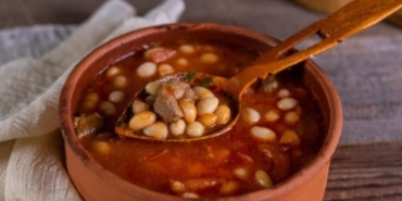 masterchef-kuru-fasulye-nasil-yapilir-turk-mutfaginin-sevilen-lezzeti-etli-kuru-fasulye-tanimi-EVJKUjUf.jpg