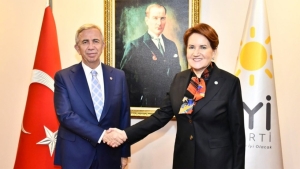 meral-aksener-korkak-dedi-mansur-yavas-karsilik-verdi-JtS3ysGI.jpg