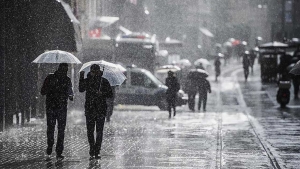 meteorolojiden-istanbul-ve-12-vilayet-icin-saganak-ve-toz-tasinimi-uyarisi-FyVDtIeS.jpg