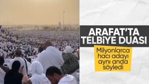 milyonlarca-haci-arafatta-telbiye-duasi-okudu-DYmlUIGe.jpg