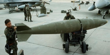 mk-84-bombasi-nedir-kac-kilo-tesir-alani-ne-kadar-hangi-ulke-uretiyor-43cAHwMb.jpg