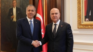 murat-bakan-ve-ali-yerlikaya-gorustu-muhalefet-yapmamizi-engellemez-ct7BKzyh.jpg