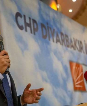 ozgur-ozel-ne-demek-herkes-icin-chp-Ad3tVsJF.jpg