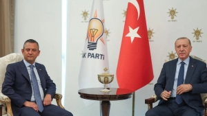ozgur-ozelden-erken-secim-aciklamasi-karari-alabilecek-gucte-degilim-CenEDk1g.jpg