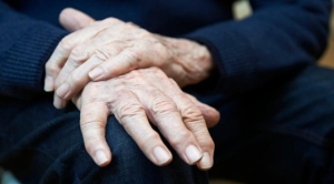 parkinson-hastaligi-nedir-parkinson-belirtileri-ve-tedavisi-PENRhy3m.jpg