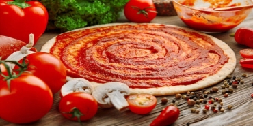 pizza-hamuru-nasil-yapilir-pizza-sosu-nasil-yapilir-OZ9zUq8l.jpg