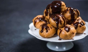profiterol-nasil-yapilir-puf-noktalariyla-profiterol-tarifi-iFq23z8w.jpg
