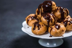 profiterol-nasil-yapilir-puf-noktalariyla-profiterol-tarifi-xkMP5HIy.jpg