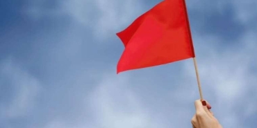 red-flag-nedir-red-flag-ne-demek-baglarda-red-flag-ne-demek-n43pYVBQ.jpg