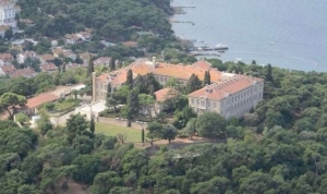 ruhban-nedir-ruhban-sinifi-ne-demek-JOgAnq2Q.jpg