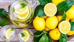 sabahlari-limonlu-su-icmenin-5-mucizevi-yarari-p6hOvhKA.jpg