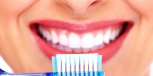 seffaf-plaklarla-ortodonti-tedavileri-invisalign-nedir-ZctIhSW7.jpg