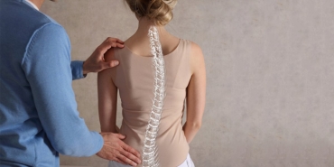 skolyoz-nedir-skolyoz-belirtileri-tedavi-yollari-neler-Hxr6WyF5.jpg