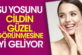 su-yosunu-cildin-hos-gorunmesine-duzgun-geliyor-c7OzGsJf.jpg