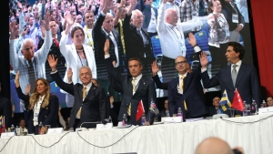 sukru-saracoglunun-ismi-ataturk-stadyumu-olarak-degisiyor-Miqji3Sf.jpg