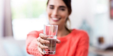 suyun-yararlari-nelerdir-suyun-besin-bedelleri-ve-bedene-yararlari-Ub9AIEnC.jpg