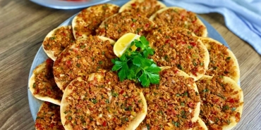 tarsus-lahmacun-nasil-yapilir-masterchef-all-star-tarsus-findik-lahmacun-tanimi-icin-materyaller-neler-L5WFWNjw.jpg