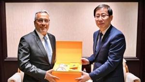thyden-buyuk-hedef-cinden-2-milyon-turist-getirecekler-p2LGjxbh.jpg