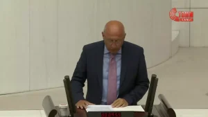 utku-cakirozer-merdan-karadag-zindanda-rtuk-tele1e-ceza-icin-toplanacak-vFAqJnnK.jpg
