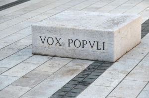 vox-populi-vox-dei-nedir-ne-demek-ne-manaya-geliyor-EU3B9HQV.jpg