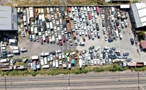 yediemin-otoparklarinda-bekleyen-araclarin-satisi-basliyor-yDwRUJ4a.jpg