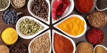 yemeklere-baharat-eklemenin-yararlari-Ur8buryz.jpg