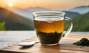 yesil-cayin-hic-duymadiginiz-10-faydasi-Q63BDSNd.jpg