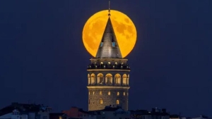 yilin-en-buyuk-muhtesem-ayi-gorulecek-harika-ay-nedir-17-ekim-harika-ayi-ne-iybawPWt.jpg