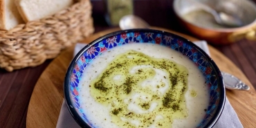 yogurtlu-sehriye-corbasi-nasil-yapilir-i7jvZYXQ.jpg
