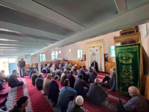 ciftciler-yagmur-duasi-yapti-OSwfTTZ4.jpg