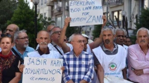 dunya-emekliler-gununde-tepkiler-yukseldi-hakaret-degildir-de-nedir-UYI4wSFE.jpeg