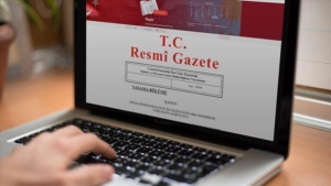 ek-tediye-odeme-tarihleri-2025-resmi-gazetede-kamu-emekcilerine-odenecek-ilave-tediye-ne-vakit-SKWkLqv4.jpg