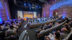istanbul-fintech-week-nedir-ve-2025te-dijital-bankacilik-neden-cuzdaninizi-ilgilendiriyor-BCaslgIf.jpg