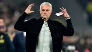jose-mourinho-mac-sonunda-kuplere-bindi-amaciniz-nedir-PC3CmYXh.jpg
