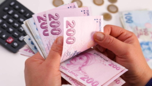 2026-ocak-ayinda-memur-ve-emekli-yuzde-kac-zam-alacak-2026-ocak-olasi-zam-Axq9wMKV.jpg