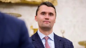 charlie-kirk-kimdir-trump-destekcisi-aktivist-ve-sosyal-medya-fenomeni-charlie-kirk-kac-yasinda-arFcmARX.jpg