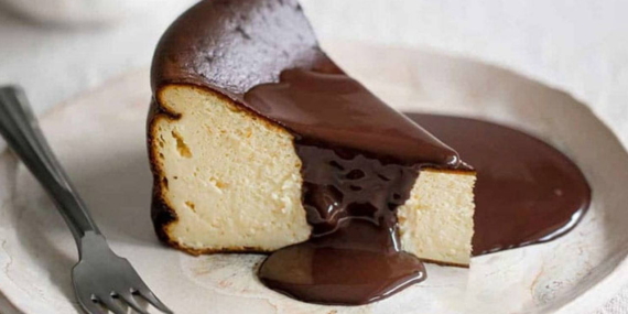 cheesecakein-en-farkli-hali-san-sebastian-DmJQwdwx.jpg