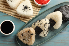 japon-mutfaginin-pratik-lezzeti-masterchef-onigiri-tarifi-7fHE9sDY.jpg