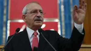 kilicdaroglundan-alti-ok-vurgulu-mesaj-4-sayfa-paylasti-gelismis-bir-elestiri-kulturu-tWfK5Pn7.jpg